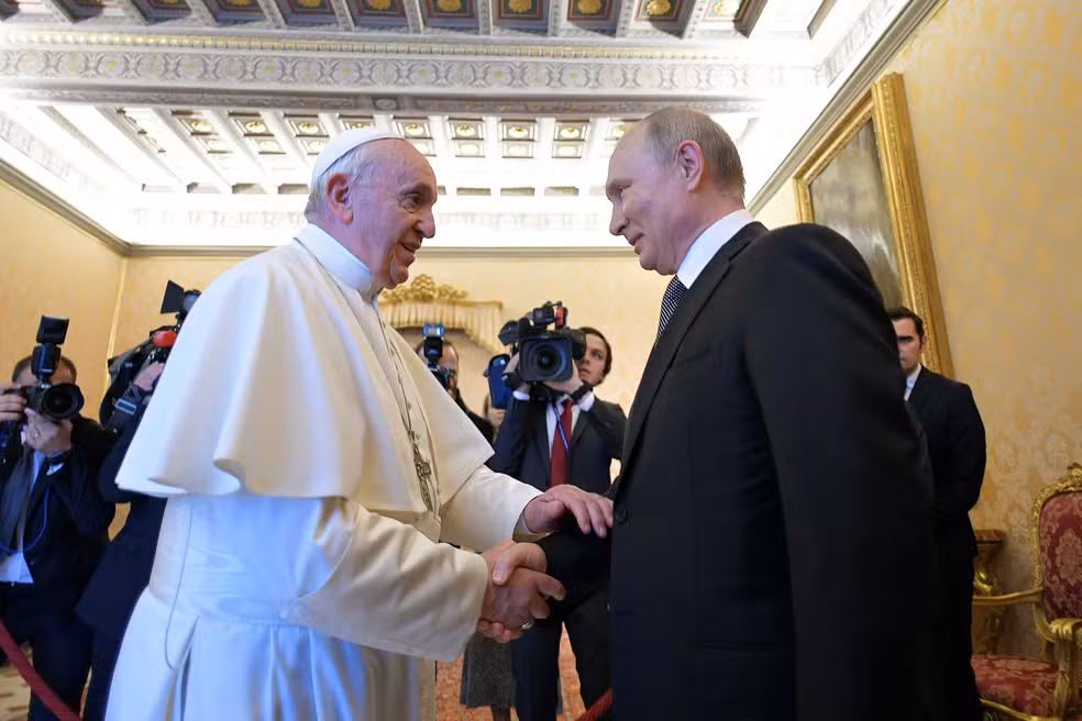 Putin elogia Papa Francisco, “um defensor constante dos valores fundamentais do humanismo e da justiça”
