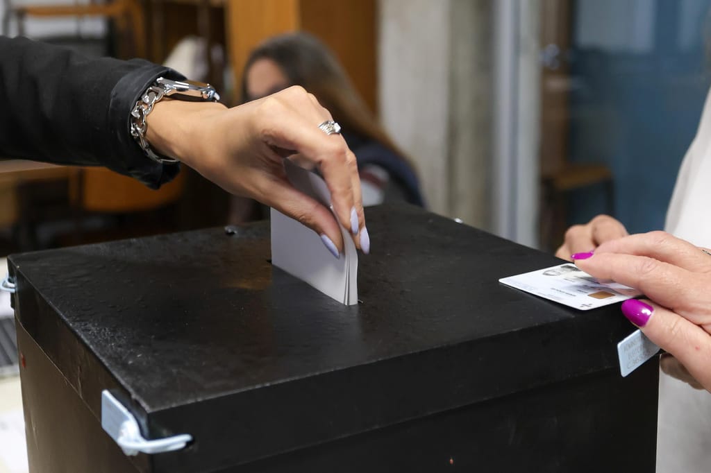 Legislativas. Comissão Nacional de Eleições alerta para email fraudulento para voto online