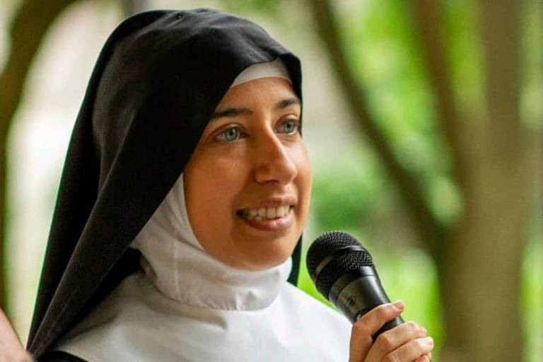 “Bonita demais para ser freira”. Afastamento de abadessa brasileira de mosteiro em Itália gera polémica