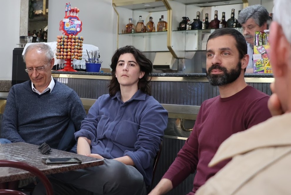 Legislativas. Francisco Louçã foi a café em Vizela falar sobre rendas, salários e pensões
