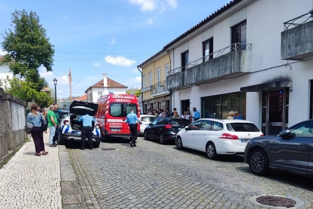 Pancadaria no centro de Guimarães faz um ferido