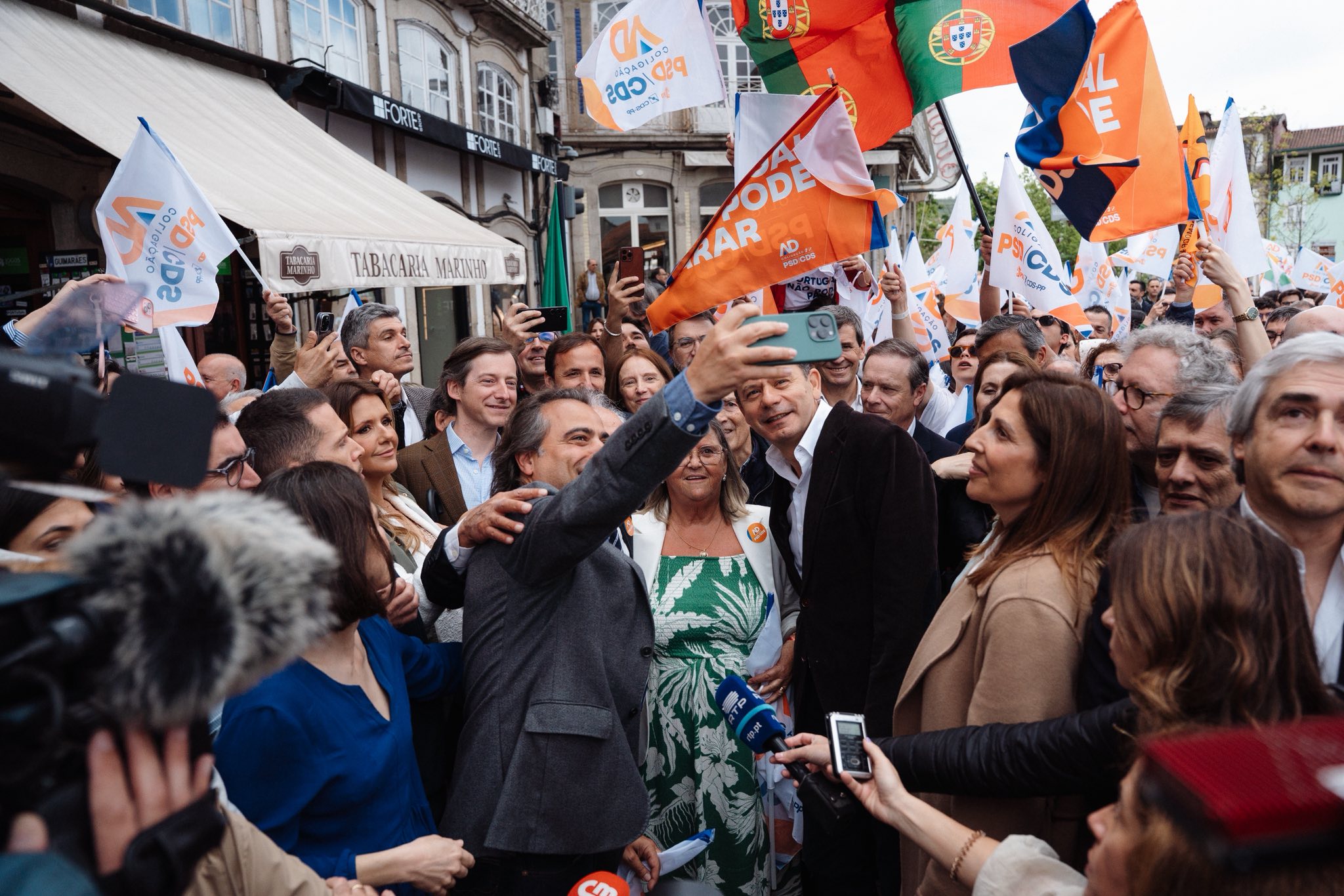 Legislativas. Montenegro pede em Guimarães “maioria maior” nas eleições