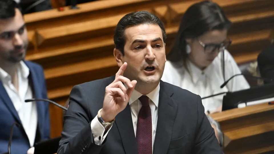 PGR confirma denúncia contra Hugo Soares por alegado favorecimento em hospital