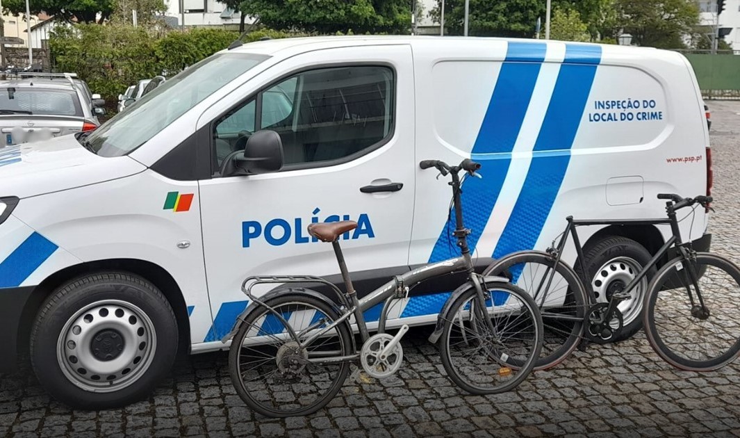 Operário da construção constituído arguido por furto de duas bicicletas em Viana