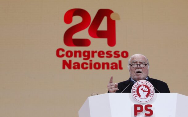 Manuel Alegre defende reforma no PS para que volte a ser partido dos pobres e desprotegidos