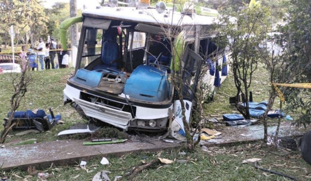Acidente com autocarro mata pelo menos 10 universitários na Colômbia