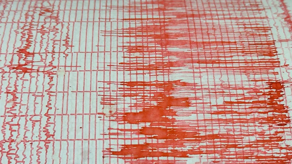 Sismo de magnitude 6,0 registado no Peru