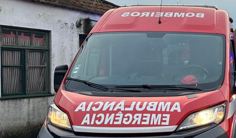 Colisão entre carro e mota faz um ferido, em Famalicão