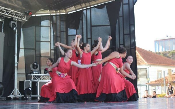 Festival de dança junta um milhar de bailarinos portugueses e espanhóis em Cerveira