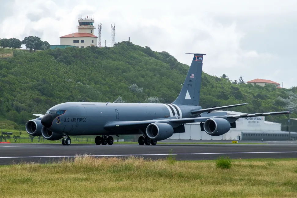 Base das Lajes recebe 12 aviões reabastecedores norte-americanos