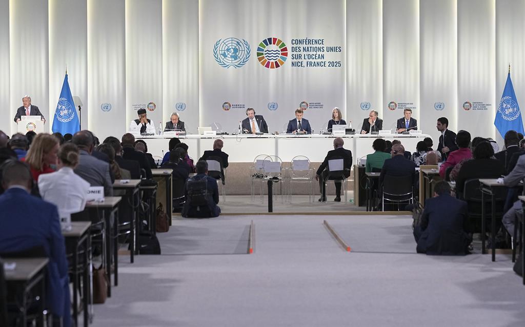 Portugal incluído. Criado grupo de “20 países líderes” na proteção do oceano