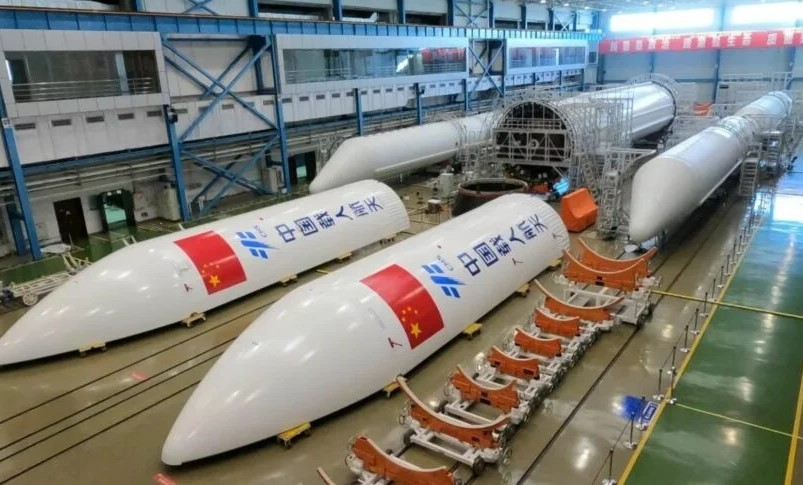 Laboratório de Engenharia Aeroespacial do Centro Espacial Chinês a caminho de Valença