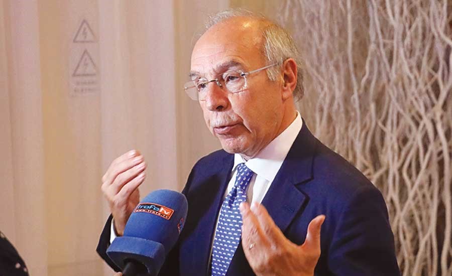 Marques Mendes desafia Governo a aumentar respostas para idosos