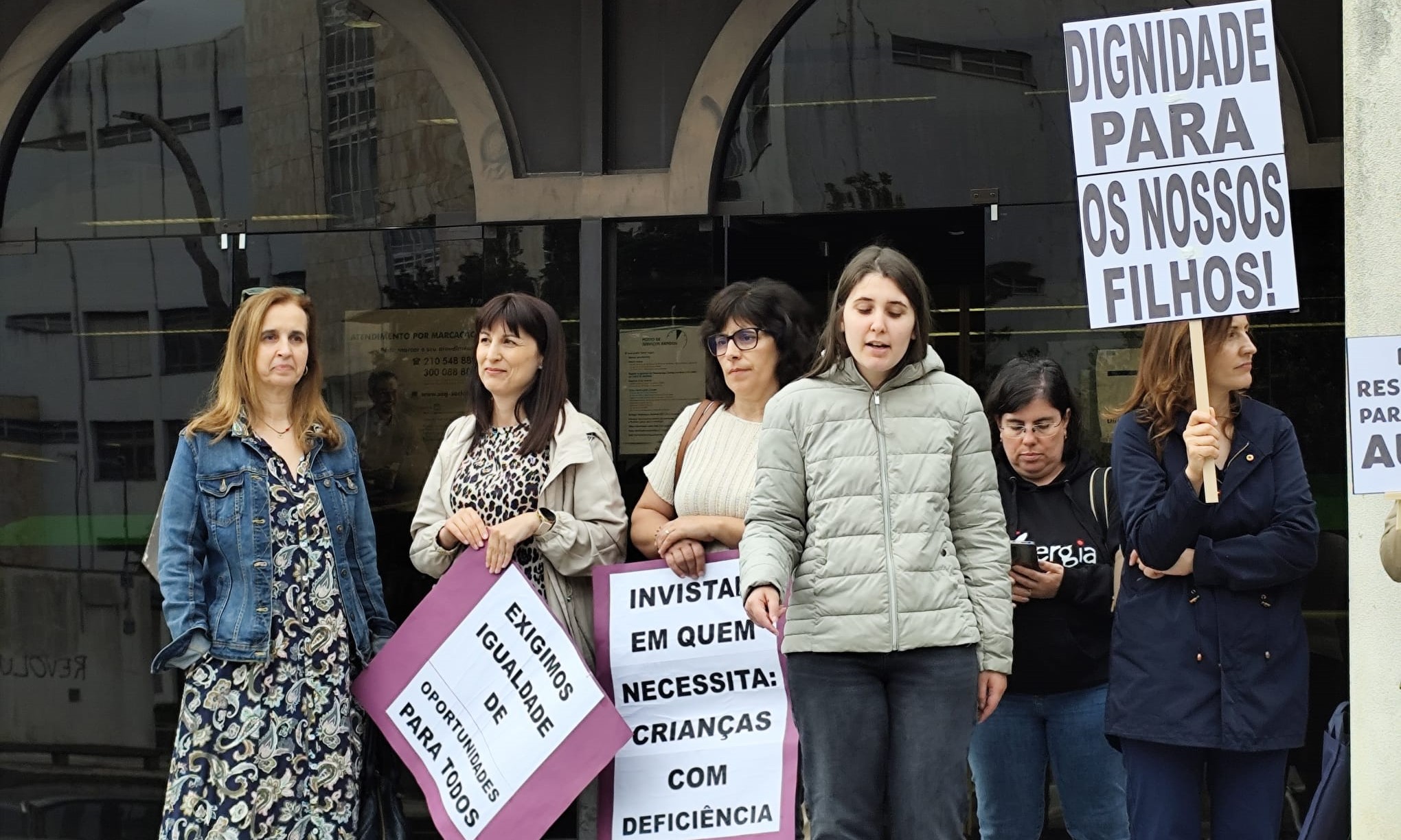 Braga. Sandra Cardoso manifesta solidariedade com pai de filho autista e reclama esclarecimentos do Governo