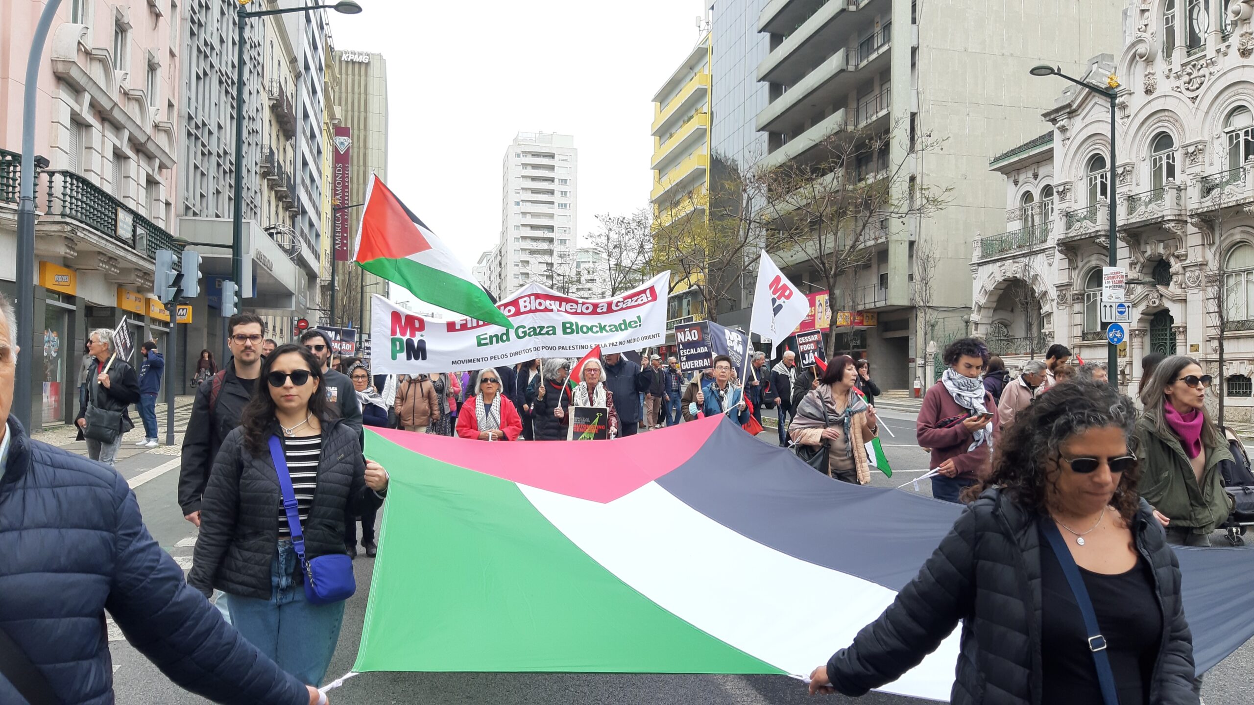 Centenas manifestaram-se em Lisboa por paz em Gaza sem esperança em Trump e Netanyahu