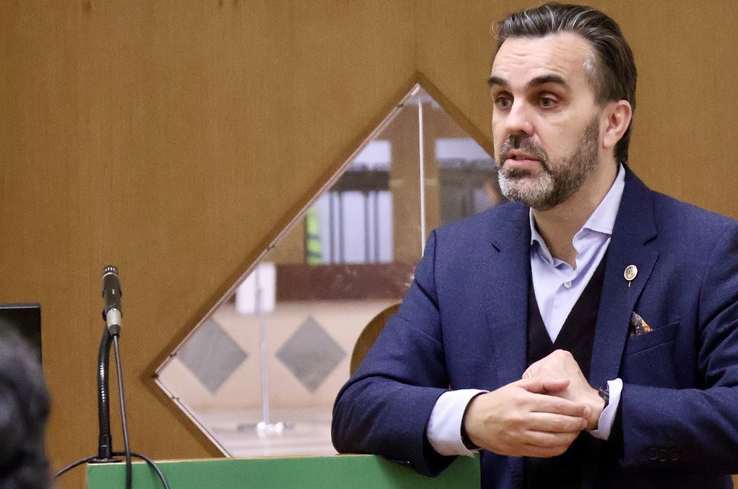 “Insustentável”. Bastonário critica ausência da Direção Executiva em momento crítico para o SNS