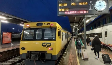 Troço galego do comboio Celta feito de autocarro em alguns dias de setembro e outubro
