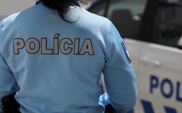 Jovem empregada comercial detida em Viana por conduzir sem carta