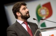 Ex-ministro Tiago Brandão Rodrigues ‘Cidadão de Paredes de Coura’