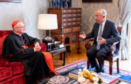 Presidente da República recebe ‘número dois’ do Vaticano no Palácio de Belém