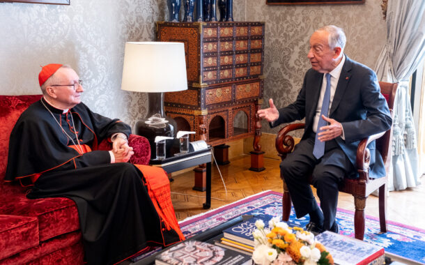 Presidente da República recebe ‘número dois’ do Vaticano no Palácio de Belém