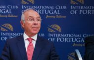 Marques Mendes promete departamento sobre emigrantes e defende três opções de voto