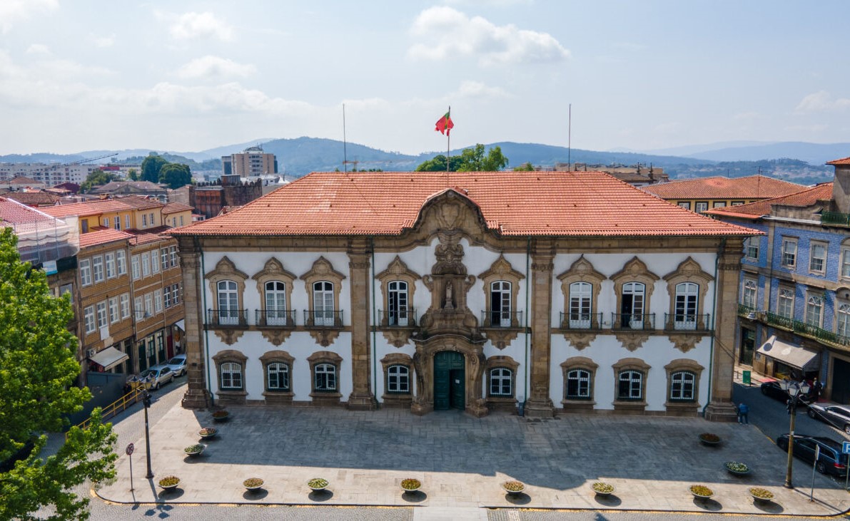 Corrida à Câmara de Braga nunca teve tantos candidatos como nestas autárquicas