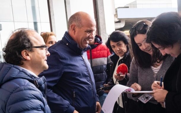 Autárquicas. Paulo Raimundo ao lado de João Baptista em desfile em Braga