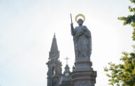 Estátua de São Tomé inaugurada em Guimarães