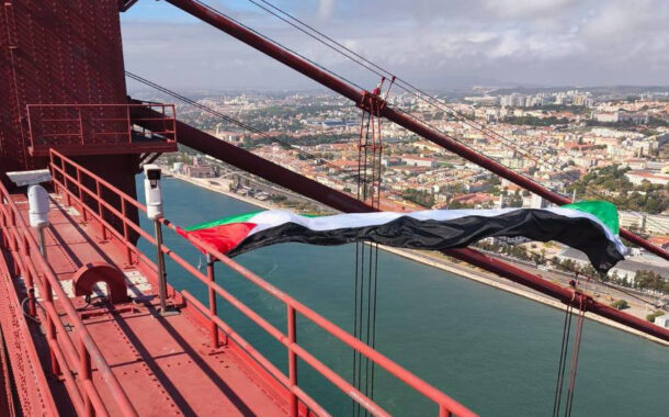 Ativista detido após hastear bandeira da Palestina na Ponte 25 de Abril (c/vídeo)