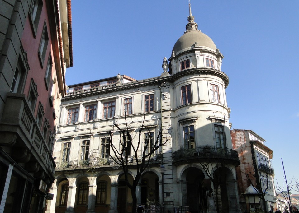 Braga. Nove milhões de euros transformam emblemático Edifício do Castelo em escola de negócios da UMinho