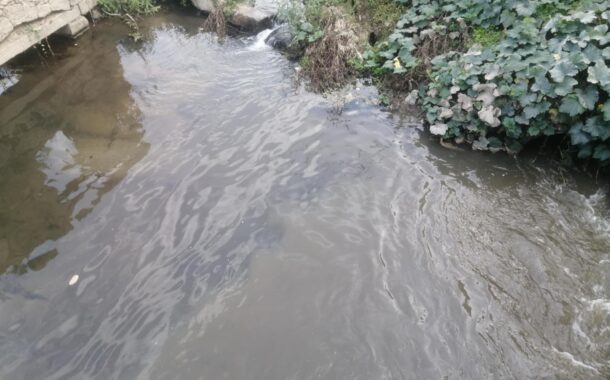 Ambientalista alerta GNR Braga para “cheiros fedorentos” no Rio Torto, em Frossos
