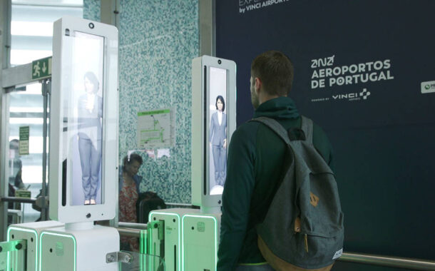 Cinco albaneses apanhados no aeroporto do Porto com passaportes falsos