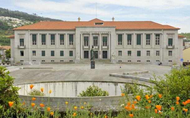 Chove dentro do Palácio da Justiça de Guimarães, denuncia sindicato