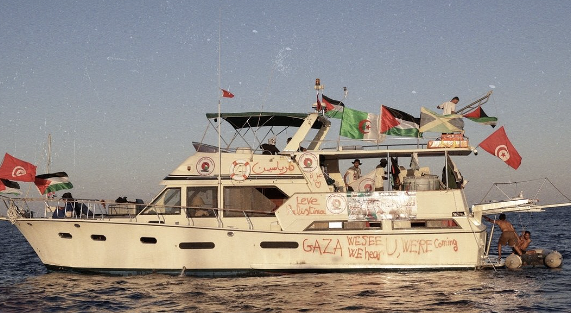 Afinal, um barco furou o cerco de Israel e chegou a Gaza