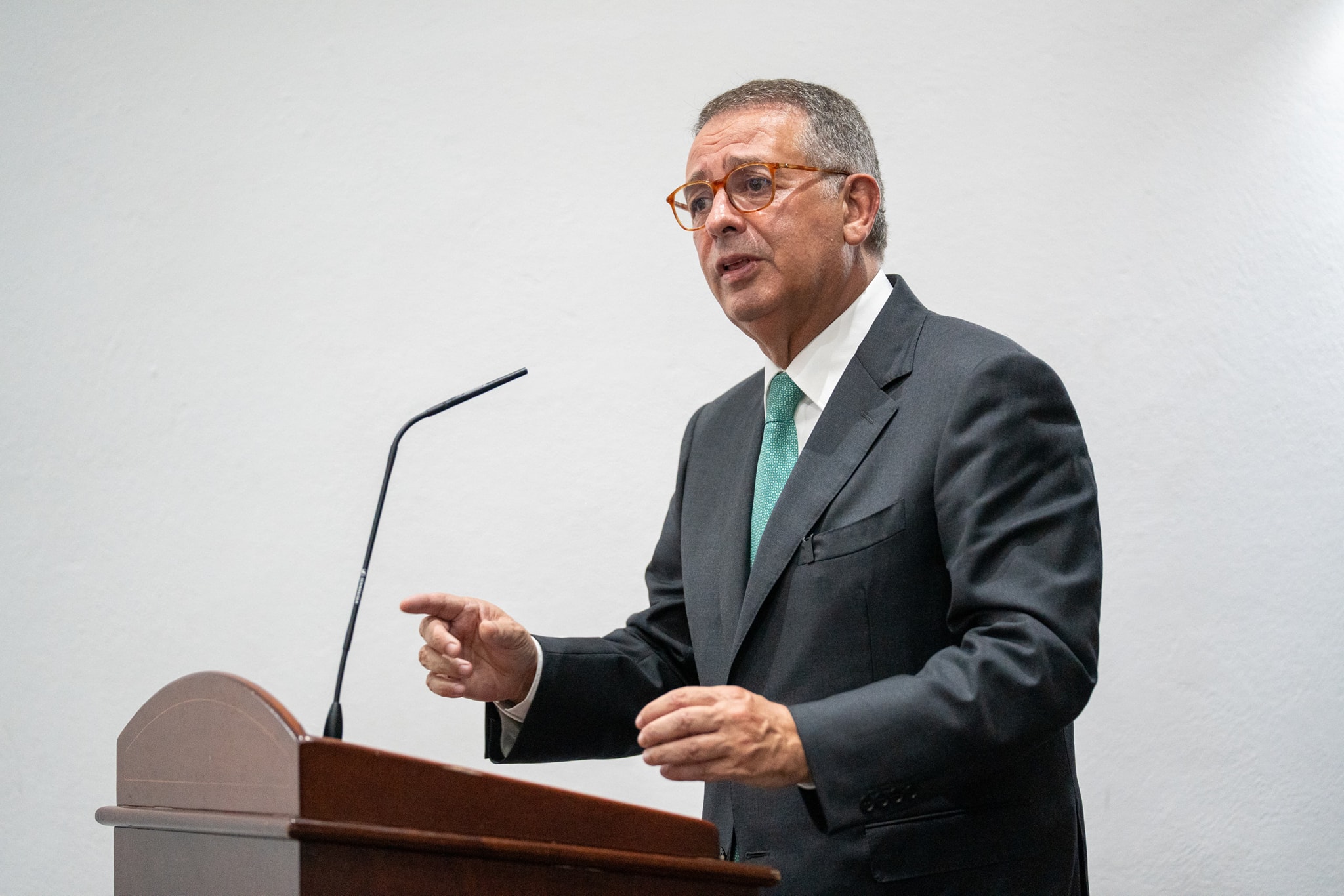 “Europa funciona à volta de uma rotunda”, diz António José Seguro sobre lentidão a decidir