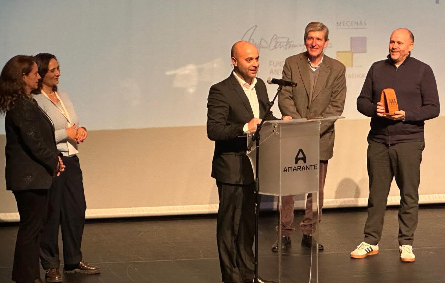 Barcelos. Teatro de Balugas vence Prémio Manuel António da Mota para Clubes UNESCO
