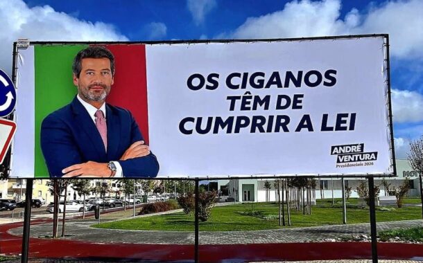 Seis pessoas avançam com ação em tribunal para obrigar Ventura a retirar cartazes