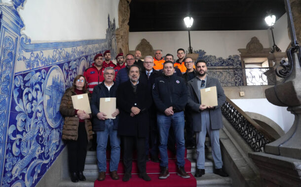 Câmara de Braga entrega cartões-refeição aos voluntários de proteção e socorro