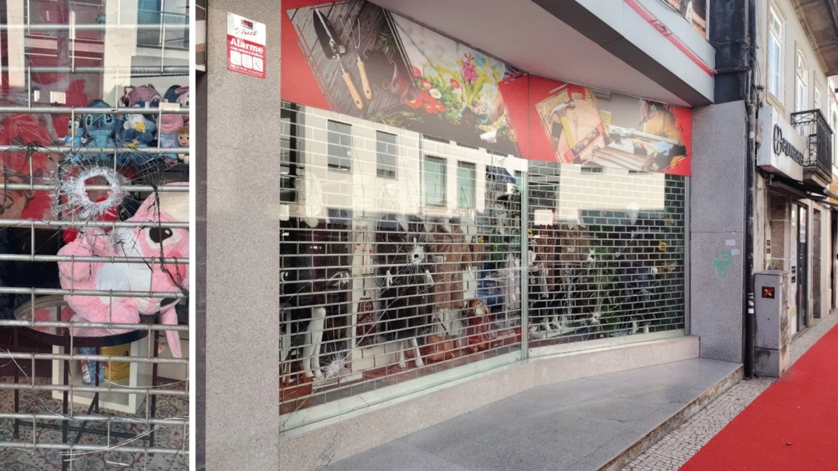Ataque destrói montra de loja no centro de Famalicão