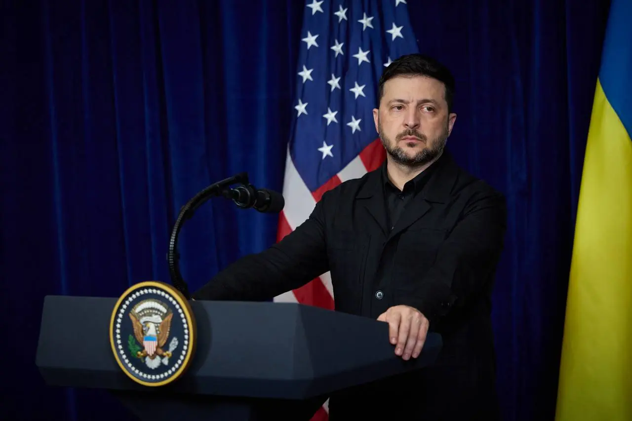 Zelensky nega ataque com drone à residência de Putin