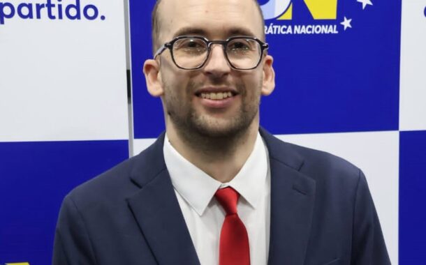 Candidato pelo ADN em Viana detido no Brasil por comentários políticos