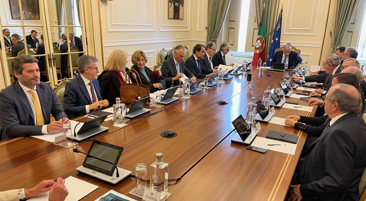 Conselho de Estado reunido com Ucrânia e Venezuela na agenda