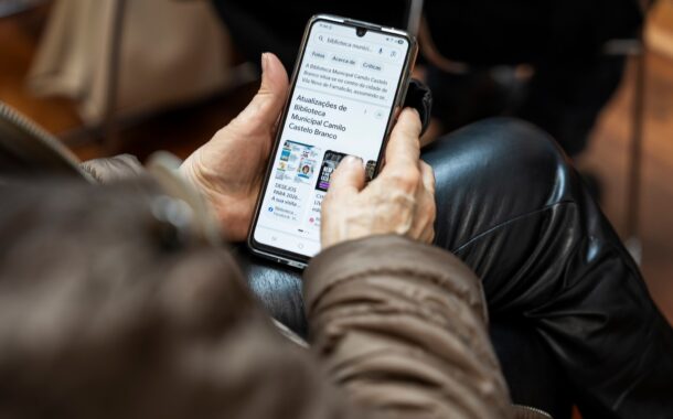 Biblioteca de Famalicão mais próxima no digital e do leitor
