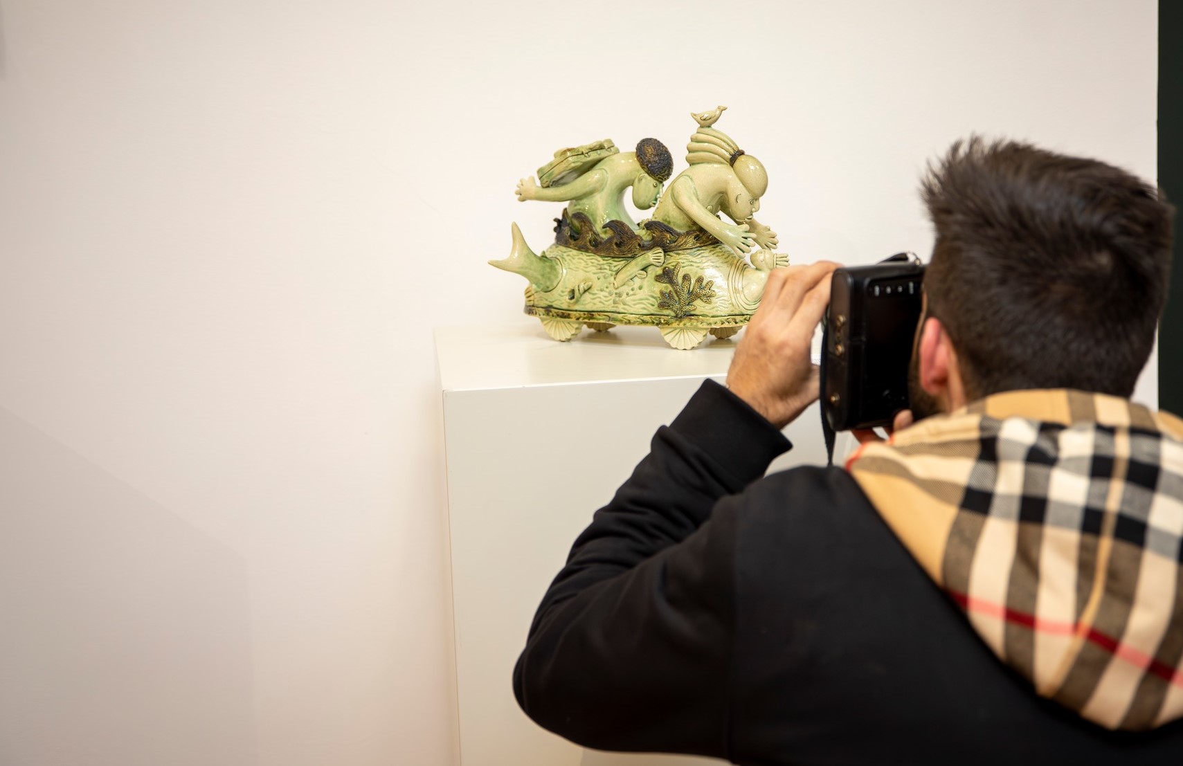 Museu de Olaria de Barcelos acolhe exposição ‘Da Terra e do Céu – A Bienal em Movimento’