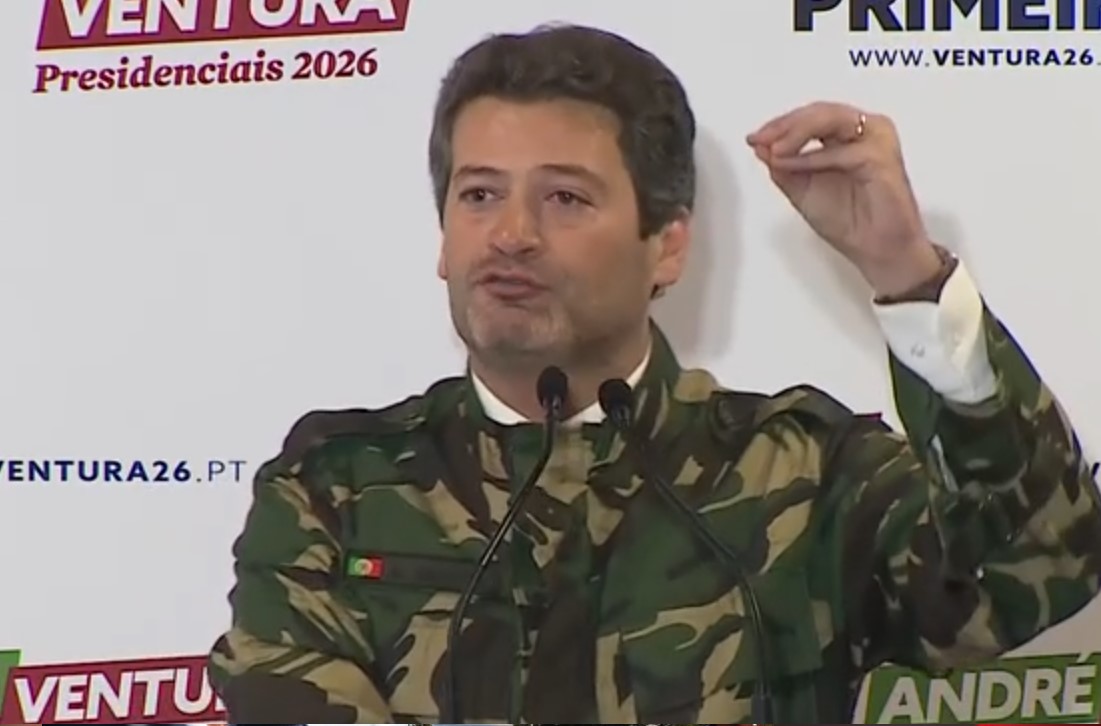 Em dia de aniversário, Ventura usa farda militar em Ponte de Lima para atacar minorias