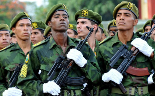 Cuba aprova “planos e medidas” para declarar estado de guerra
