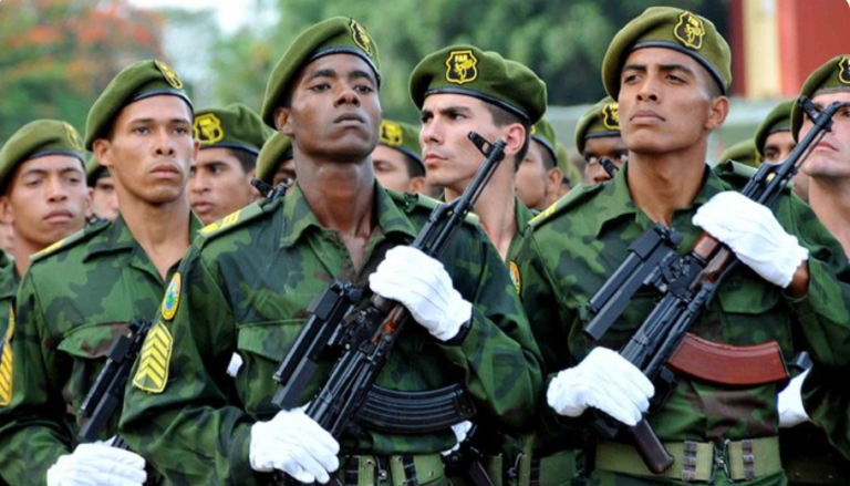 Cuba aprova “planos e medidas” para declarar estado de guerra