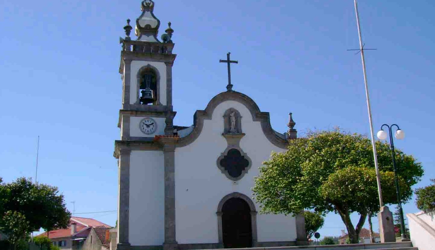 Viana. Petardo explode durante homília em Chafé