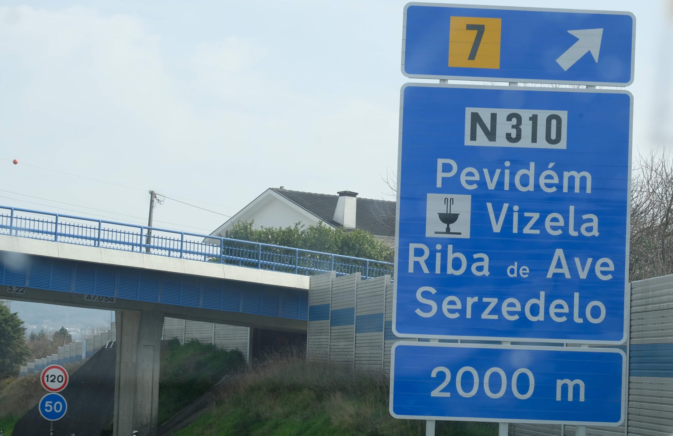 Deputados socialistas exigem garantias de construção do nó de acesso de Vizela à A11